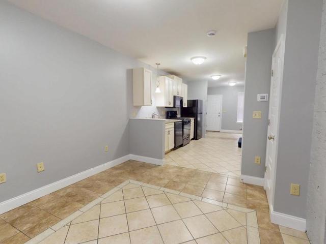 1002 W Lombard Street