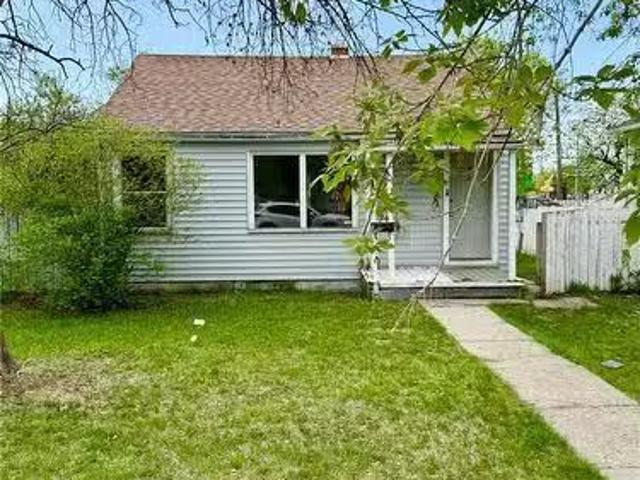 1002 Wascana Street, Regina, SK, S4T 4H7 house for sale Lis.