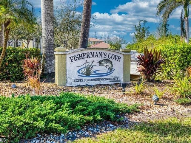 10031 Lake Cove Dr, Unit 302, Fort Myers, FL 33908 | MLS #2026017