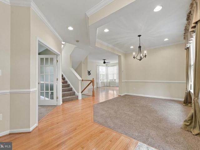 10036 Pentland Hills Way
