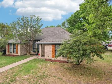 1003 Meridith Drive
