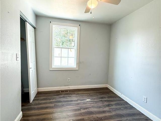 1003 E 8th Street