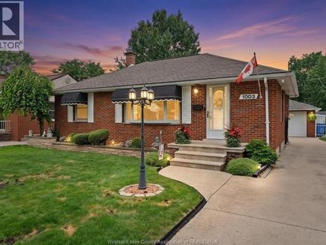 1003 Isabelle Place, Windsor, ON, N8S 2B3 house for sale | Listing ID 26018 | Royal LePage