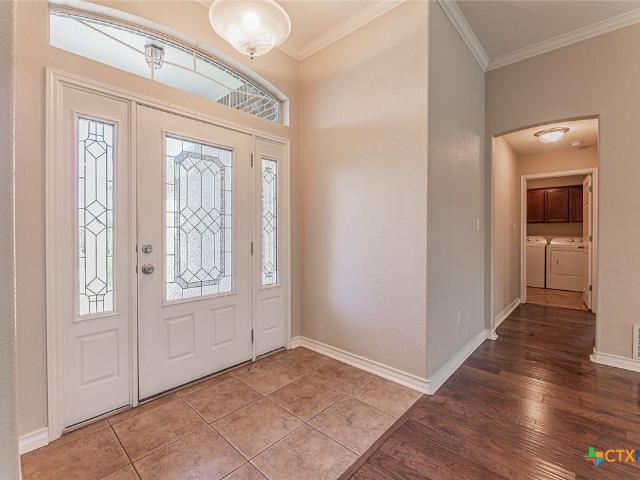 1003 Ridgeview Drive