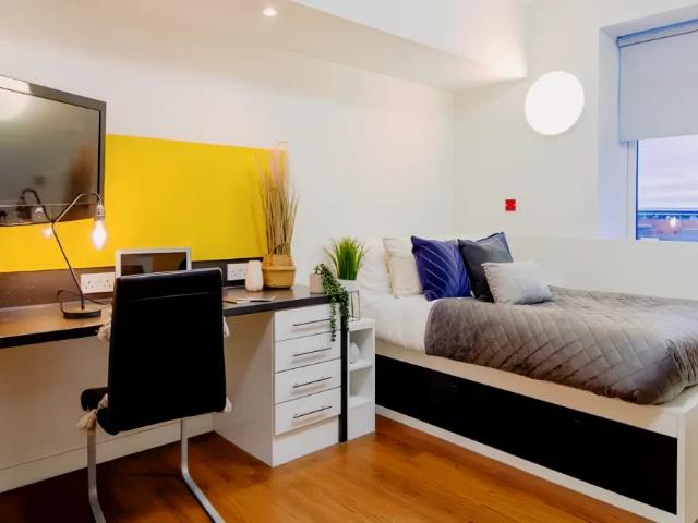 100 102 Talbot Street, Nottingham NG1, 40 bed flat to rent, £553 pcm | PrimeLocation