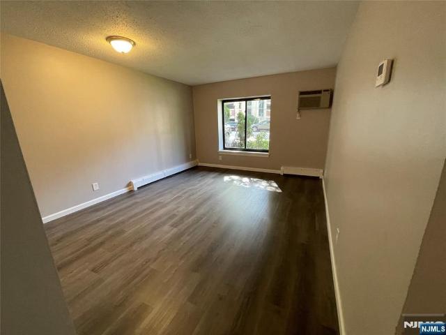 100 2nd Street 113, Hackensack, US, NJ