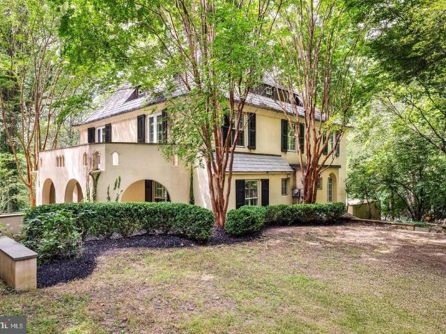 100 Cherry Lane