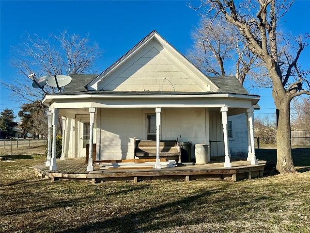 100 Chickasaw Avenue