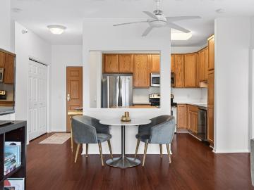 100 Clydesdale Trail # 329