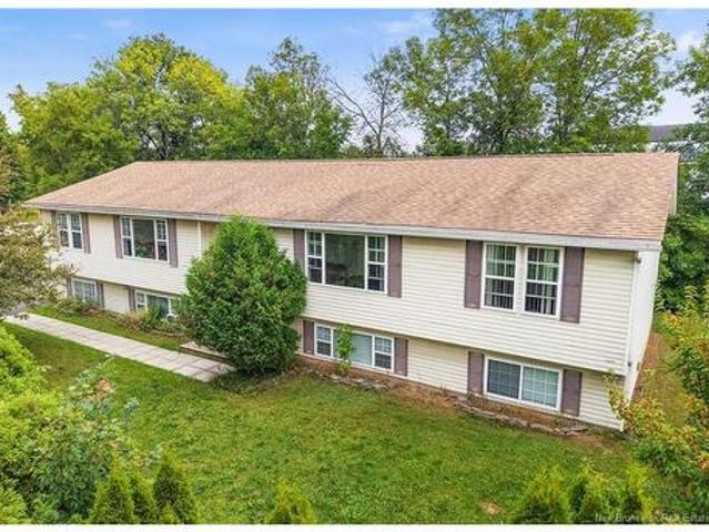100 Crerar Crt, Fredericton, NB, E3A 2W6 house for sale | Listing ID NB146574 | Royal LePage