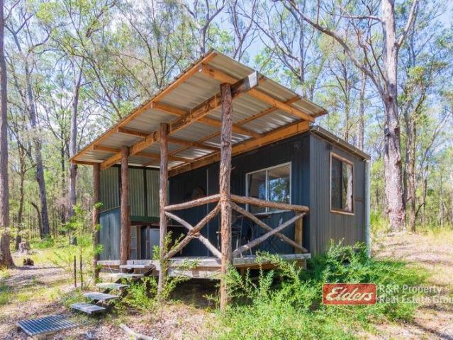 100 Acre Off Grid Getaway!