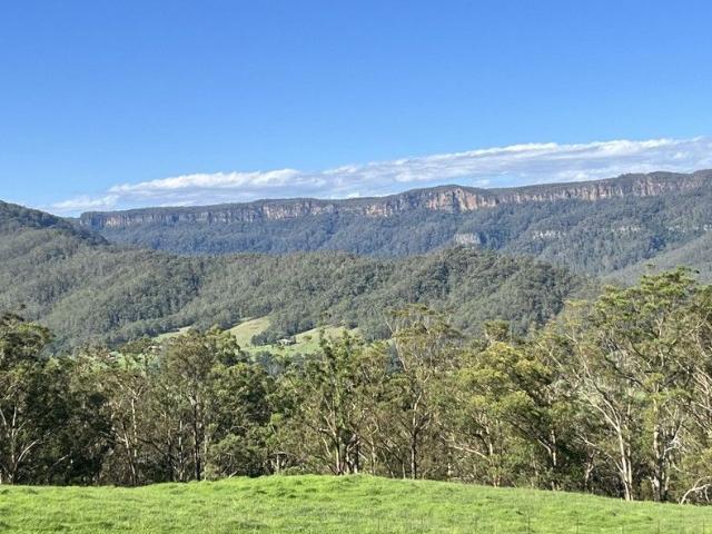 Large Farm Kangaroo Valley 1.5 Hrs South of Sydney