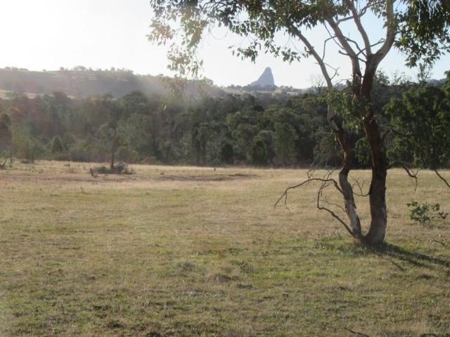 100 acres of vacant rural land with access to a spring fed creek in the foothills of the Warrumbungle Mountains