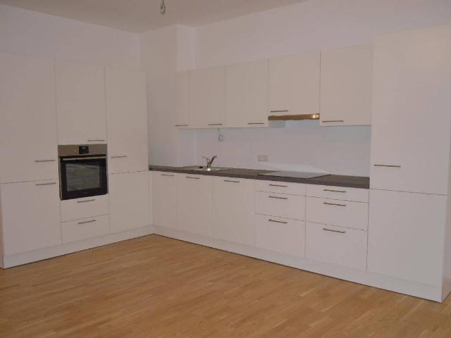 100 % Altbau Feeling Helle, geräumige 2 Zimmer Wohnung im Linzer Stadtzentrum