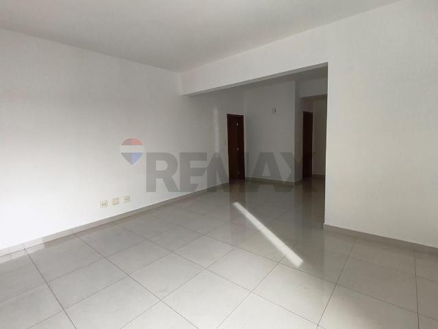 100 Área Útil Apartamento Alugar, 3 Dormitórios localizado em Avenida Vaz Monteiro, 54 Próximo a Lumar motos Centro, Lavras, Minas Gerais, 37200 262 | Brasil