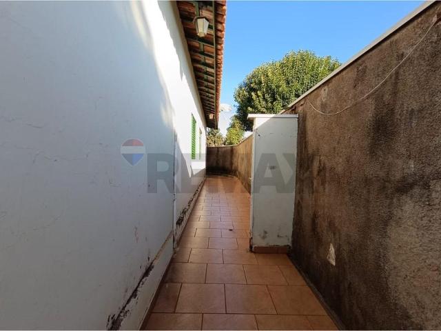 100 Área Útil Casa Alugar, 3 Dormitórios localizado em Jardim Nossa Senhora de Fátima, Araras, São Paulo, 13607030 | Brasil