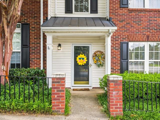 100 Auburn Top Lane