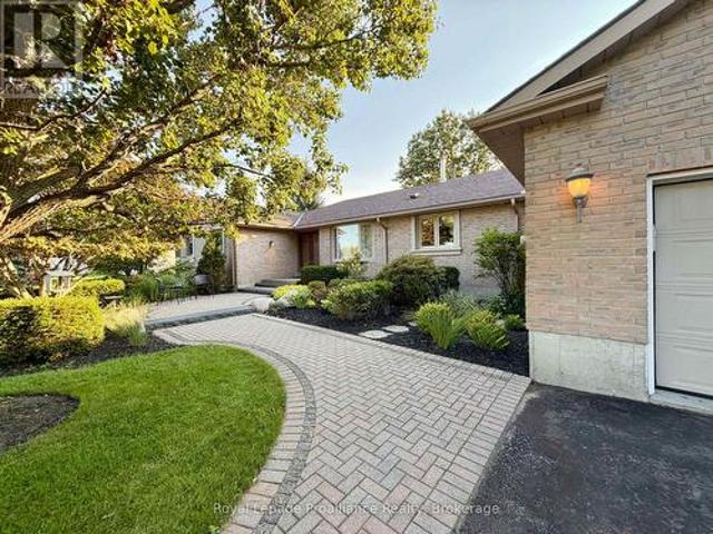 100 Bay Breeze Street, Prince Edward County Ameliasburg Ward, ON, K8N 4Z7 house for sale | Listing ID X13773 | Royal LePage