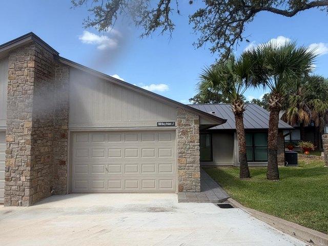 100 Bay Point Dr, Horseshoe Bay, TX 78657