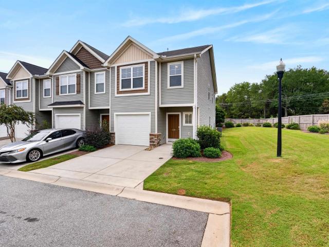 100 Bluet Lane