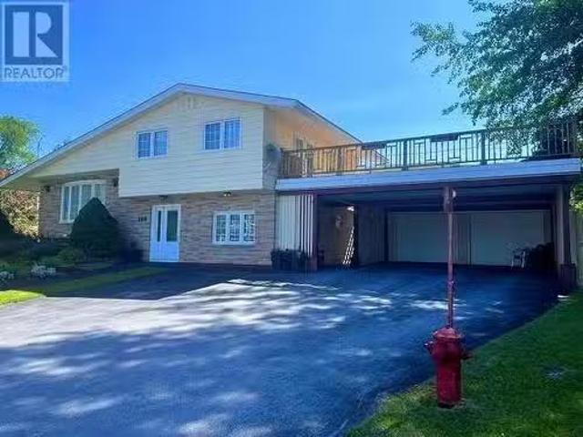 100 Brookfield Avenue, Corner Brook, NL, A2H 2R7 house for s.