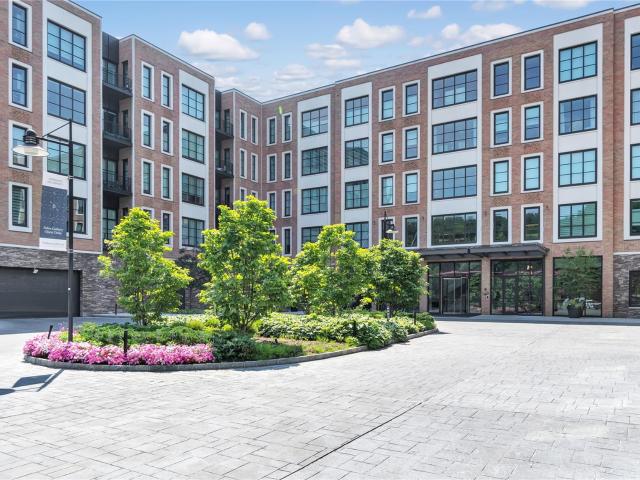 100 Garvies Point Rd, Unit 1116, Glen Cove, NY 11542 | MLS #973349