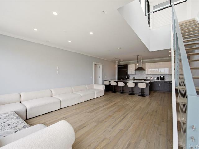 100 Garvies Point Road 1311
