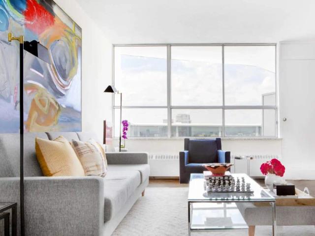 100 Graydon Hall Apartments — 2C