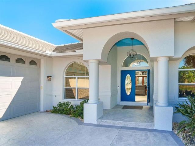 100 Green Dolphin Dr, Cape Haze, FL 33946 | MLS #D6146