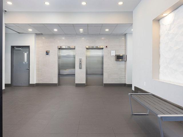 100 Dundas Street East 2 Bedroom Apartment for Rent at 100 Dundas St E, Mississauga, ON L5A 1W5 Cooksville