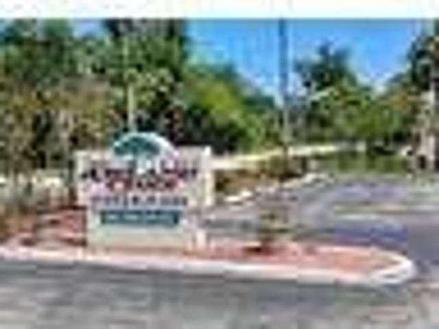 100 E Kentucky Ave #D104 Deland, FL 32724