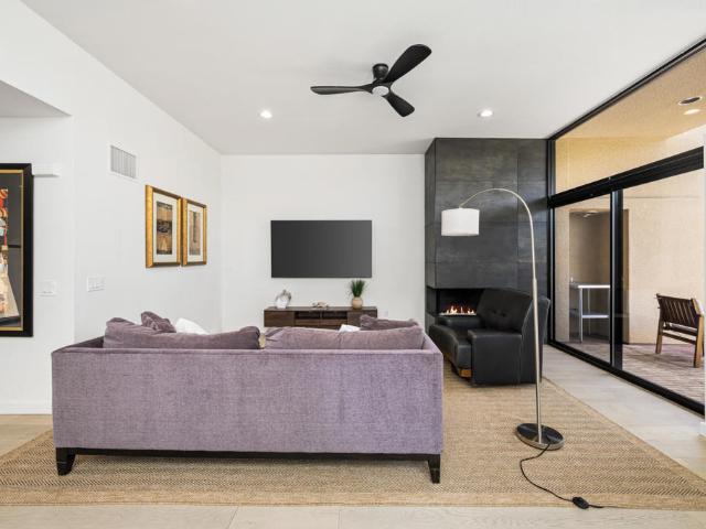 100 E Stevens Road 513
