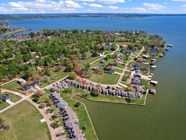 100 Edgewater Dr, Unit 32, Livingston, TX 77351 | MLS #63260