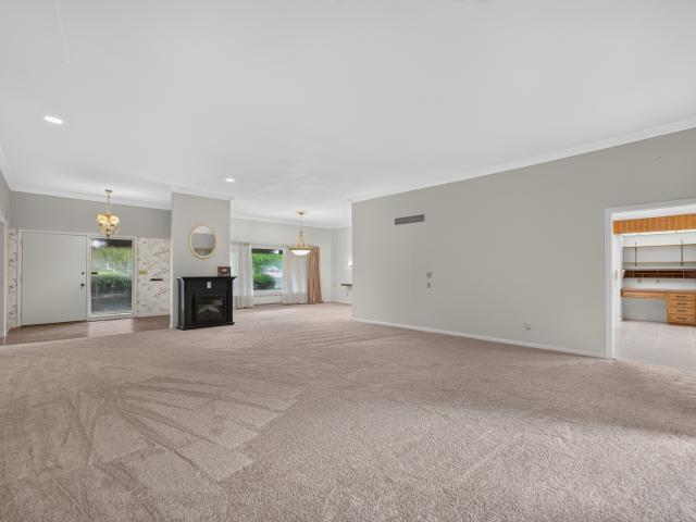 100 Forsythe Lane