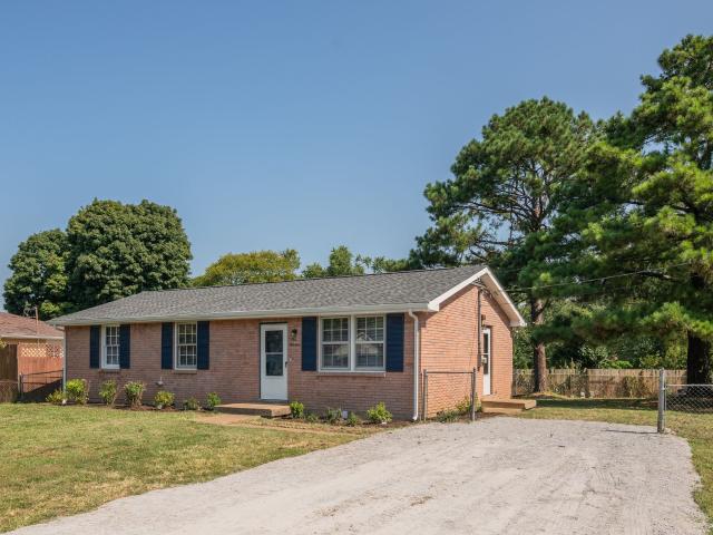 100 Karen Ray Ct