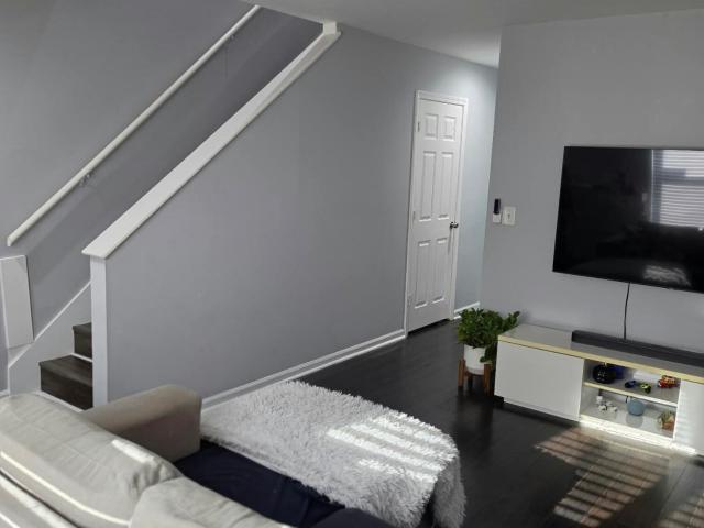 100 Kimeran Lane A