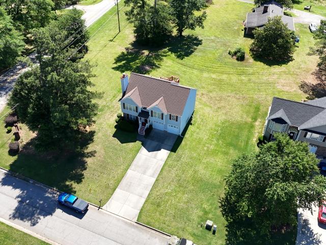 100 Hawthorn Drive