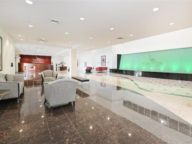 100 Harbor View Drive SW 335