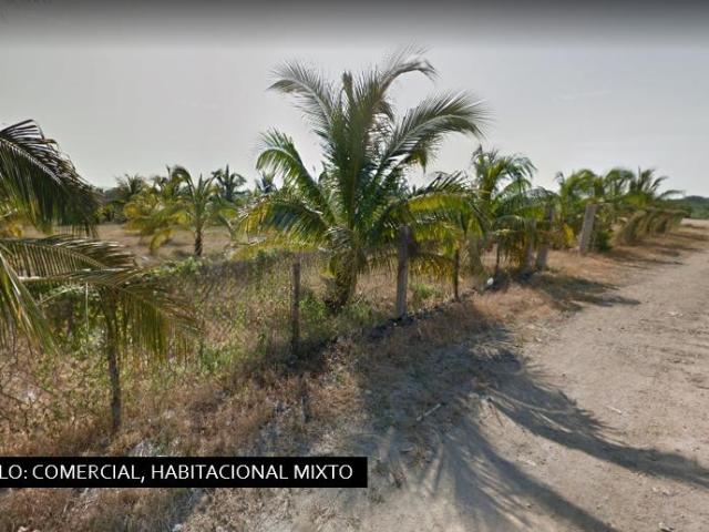 100 Has en Venta zona Comercial VIP Acapulco Diamante,463 m2 sobre Av Cayacos esq Boulevard Naciones