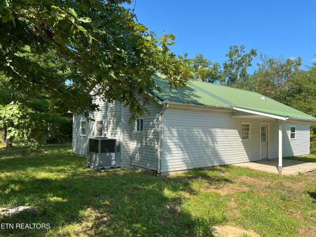 100 High Flats Rd