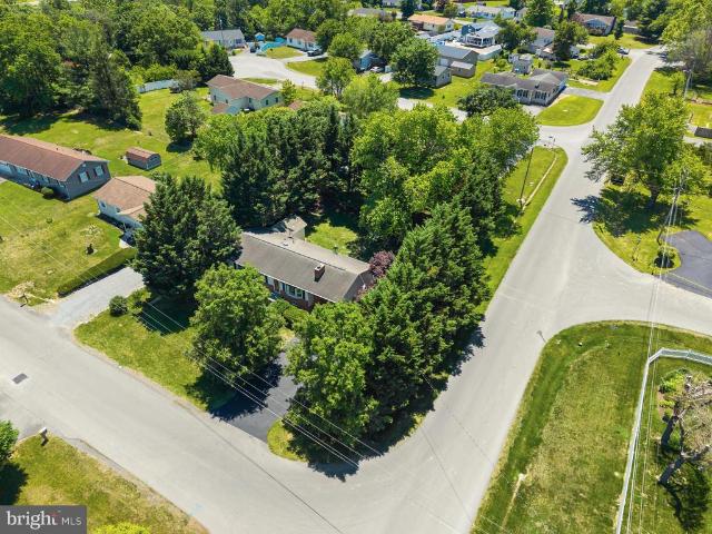 100 Huntcrest Circle