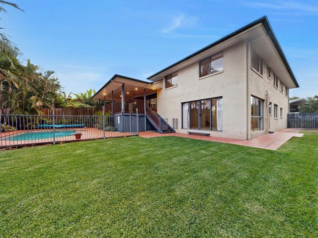 100 Inverness Street, UPPER KEDRON, QLD 4055
