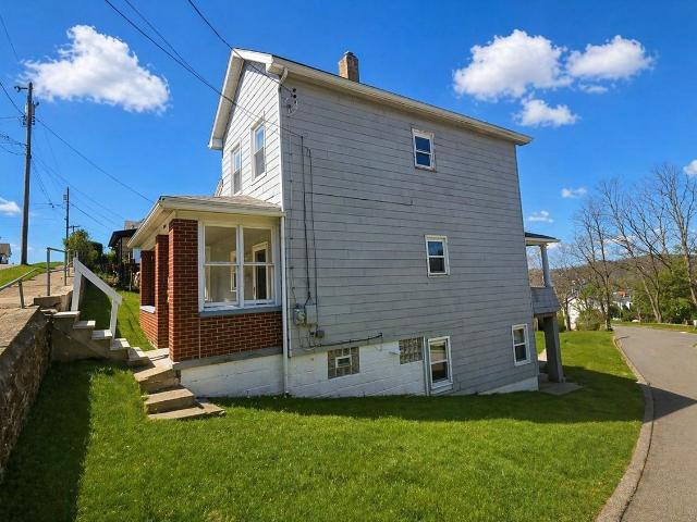 100 Lowell