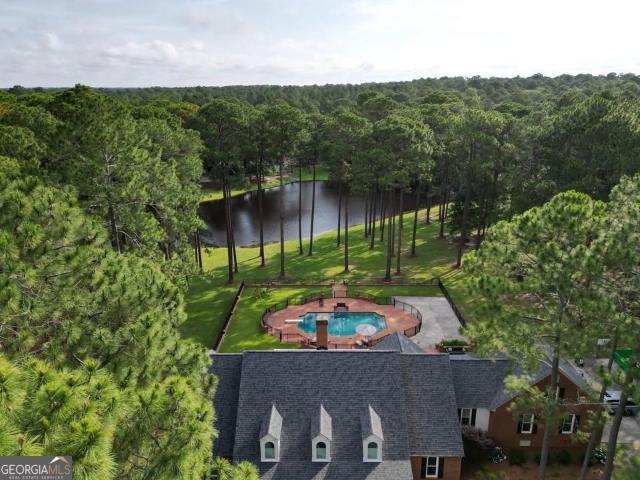 100 Long Pine Road