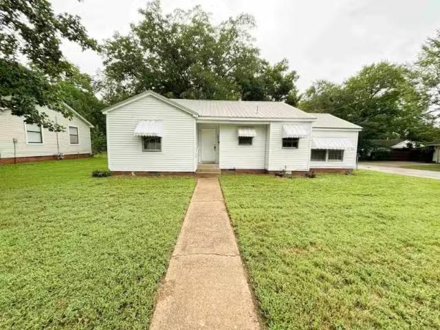 100 LUCY STREET, SEARCY, AR 72143