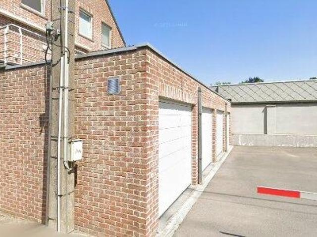 100 m2 apartment for rent in Menen