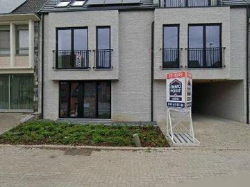 100 m2 apartment for rent in Mol