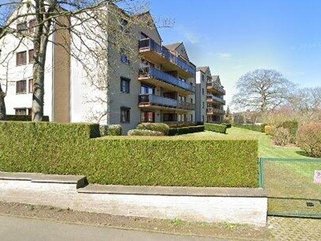 100 m2 apartment for rent in Morlanwelz