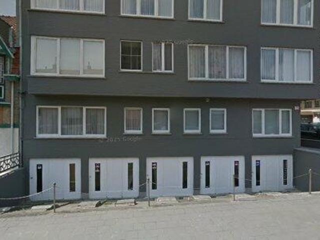 100 m2 apartment for rent in Oostende