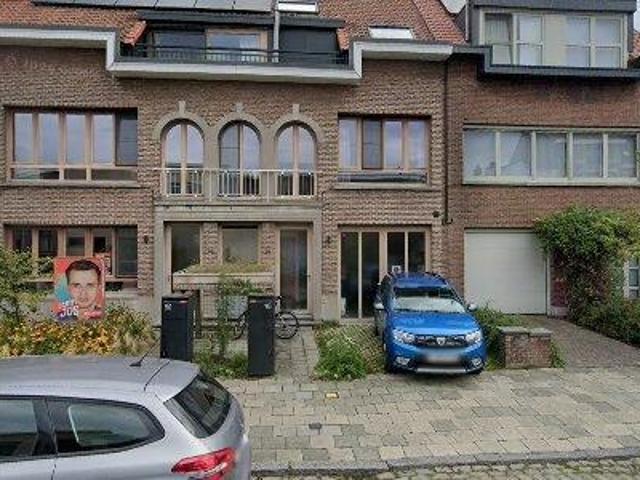 100 m2 apartment for rent in Antwerp Wilrijk